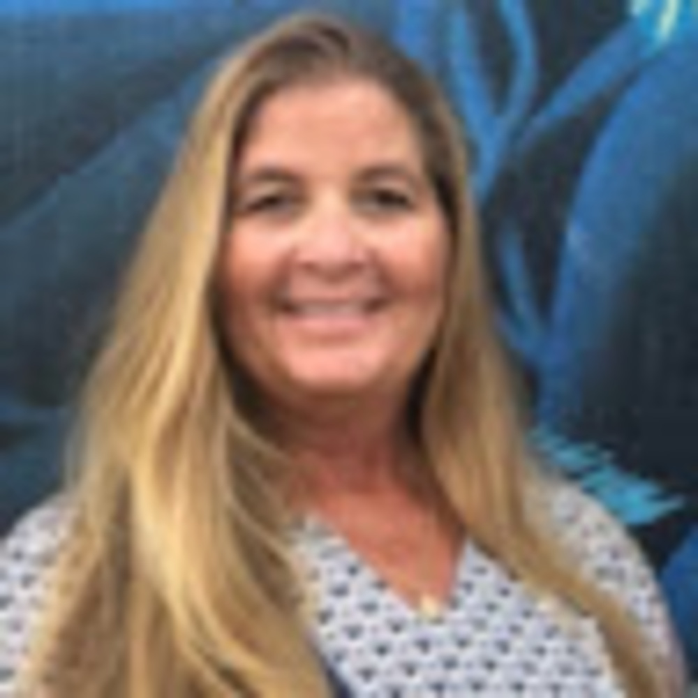 Meet your Posher, Corie